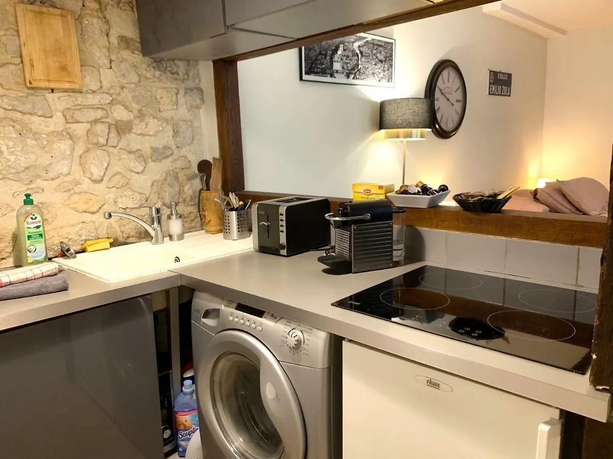 Lovely Le Marais Apartament